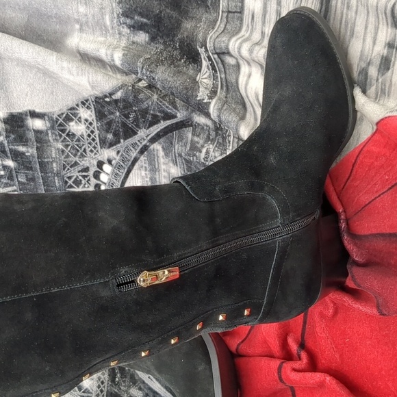 Vince camuto suede boots 7.5 - Picture 8 of 16